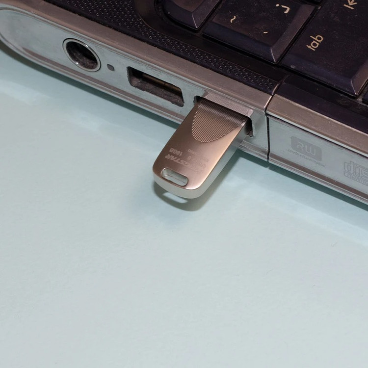 فلش 16گیگ کینگ استار مدل USB.2) KS226)